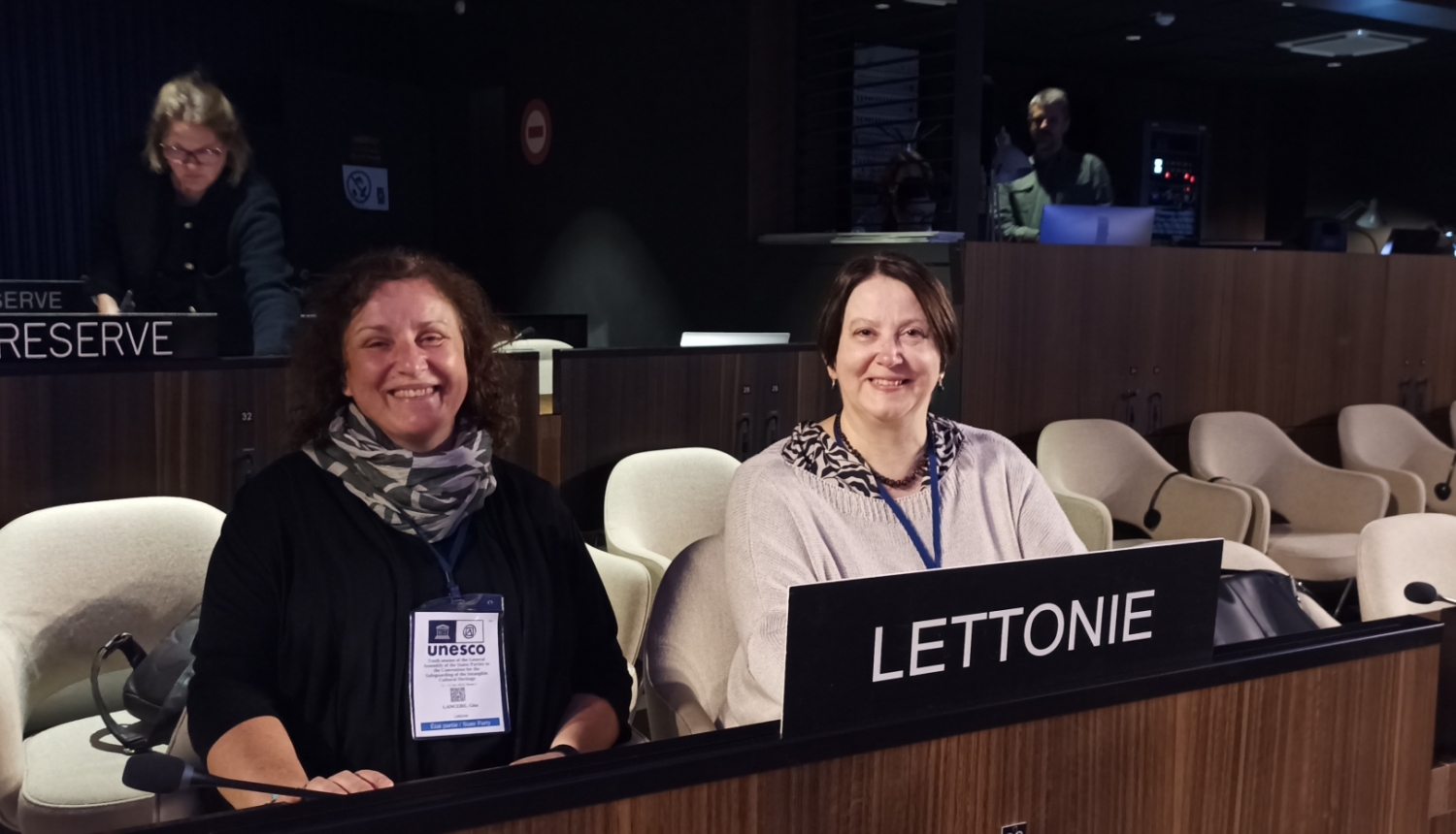 Gita Lancere un Signe Pujāte Parīzē, UNESCO 10. Ģenerālajā asamblejā